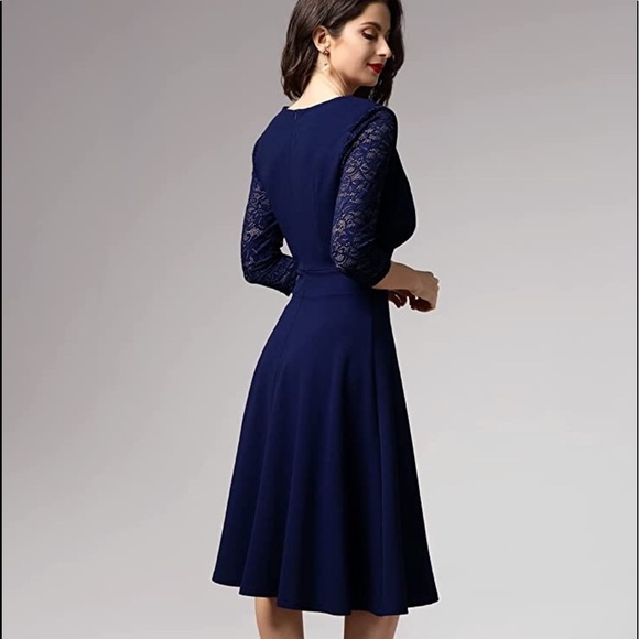 NEW WITH TAGS Navy Blue Dress with Lace Sleeves, size Medium - Picture 1 of 11